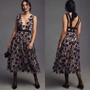 Anthropologie 3D floral midi dress. Size 0 Petite.
